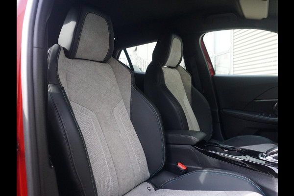 Peugeot e-2008 EV GT Pack 50 kWh Leder Alcantara
