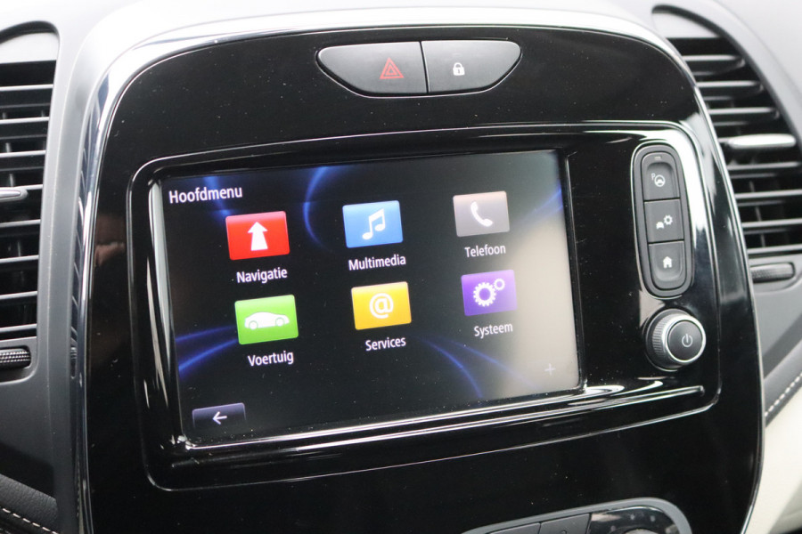 Renault Captur 1.3TCe 150PK Automaat Initiale Paris Navigatie/Camera/Trekhaak/Leder/Stoelverwarming