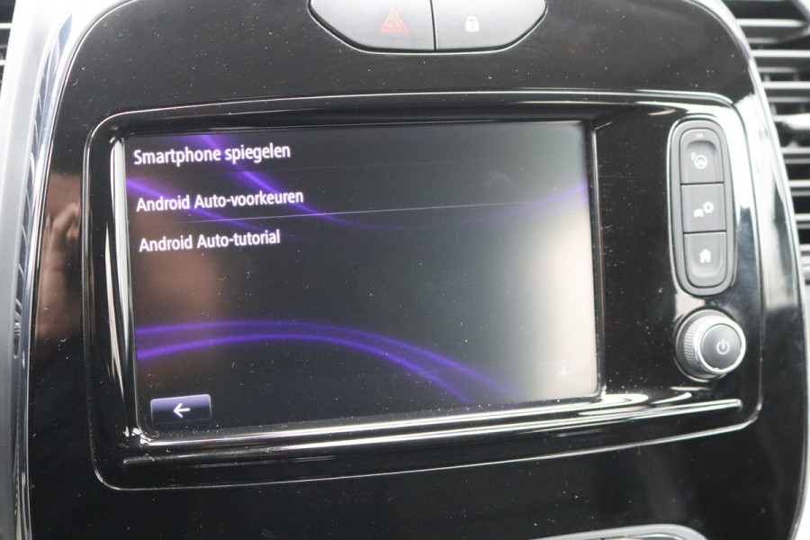 Renault Captur 1.3TCe 150PK Automaat Initiale Paris Navigatie/Camera/Trekhaak/Leder/Stoelverwarming