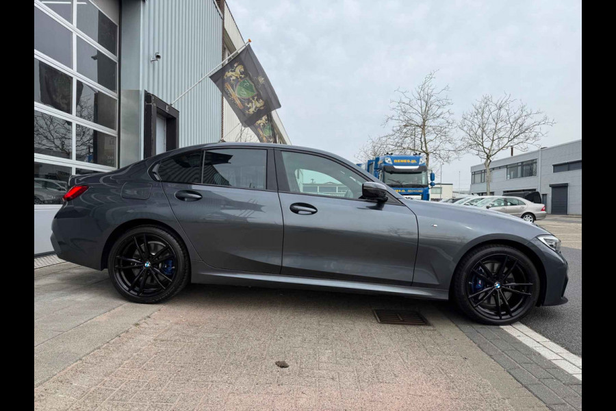 BMW 3-serie 330e High Executive AUT 292PK LED/LEER/NAV/LMV19