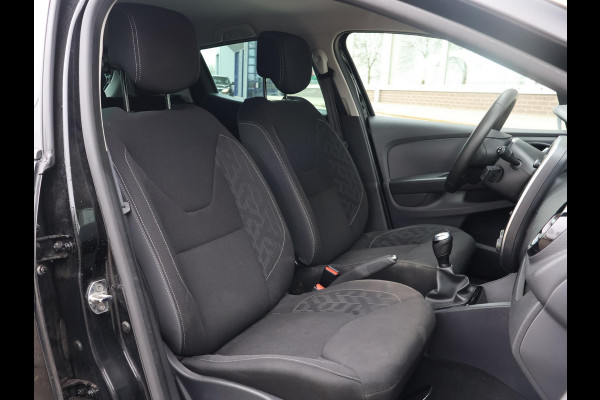 Renault Clio 0.9 TCe LIMITED HATCHBACK + NAVIGATIE | LMV | BASS REFLEX AUDIO | CRUISE CONTROL