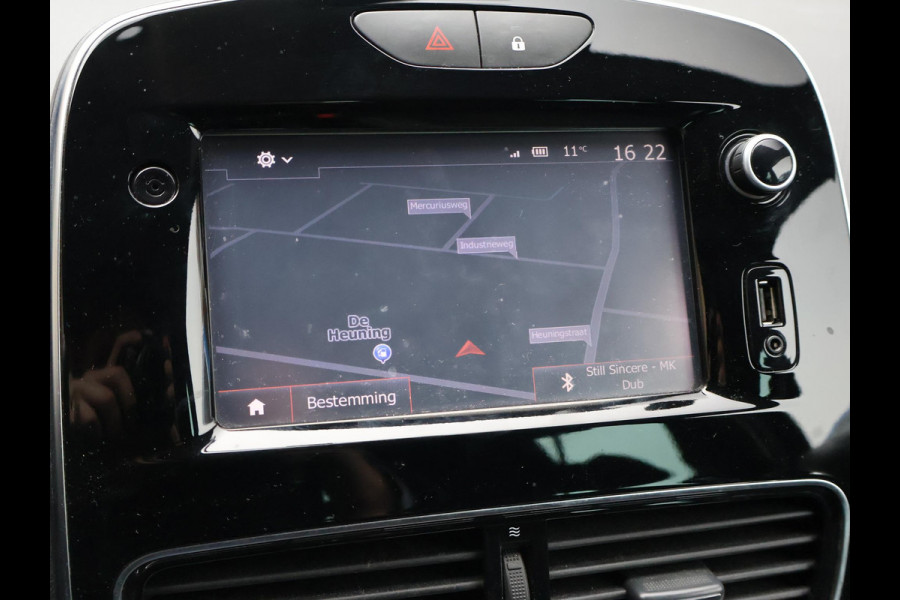 Renault Clio 0.9 TCe LIMITED HATCHBACK + NAVIGATIE | LMV | BASS REFLEX AUDIO | CRUISE CONTROL