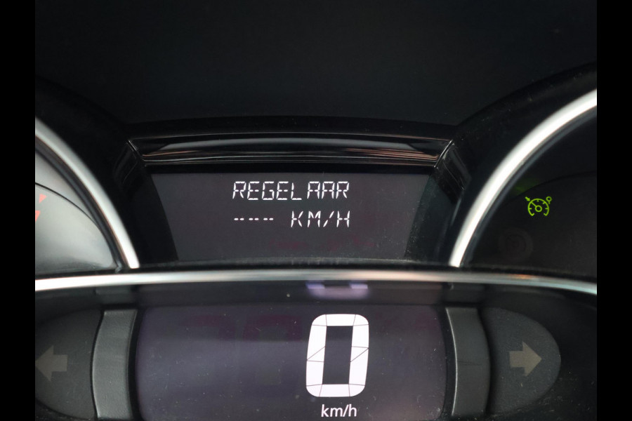 Renault Clio 0.9 TCe LIMITED HATCHBACK + NAVIGATIE | LMV | BASS REFLEX AUDIO | CRUISE CONTROL