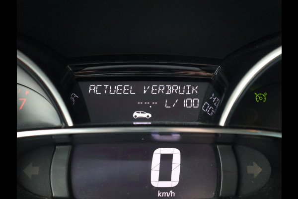 Renault Clio 0.9 TCe LIMITED HATCHBACK + NAVIGATIE | LMV | BASS REFLEX AUDIO | CRUISE CONTROL