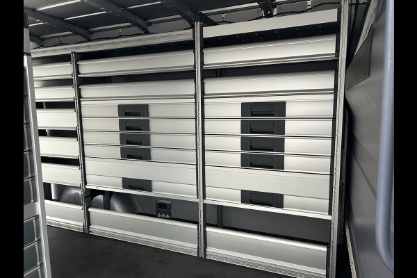 Mercedes-Benz Sprinter 315 CDI RWD L2 H1 BOTT Inrichting / 3500KG Trekhaak / MBUX 10.25 / Navigatie / Cruise control / Airco