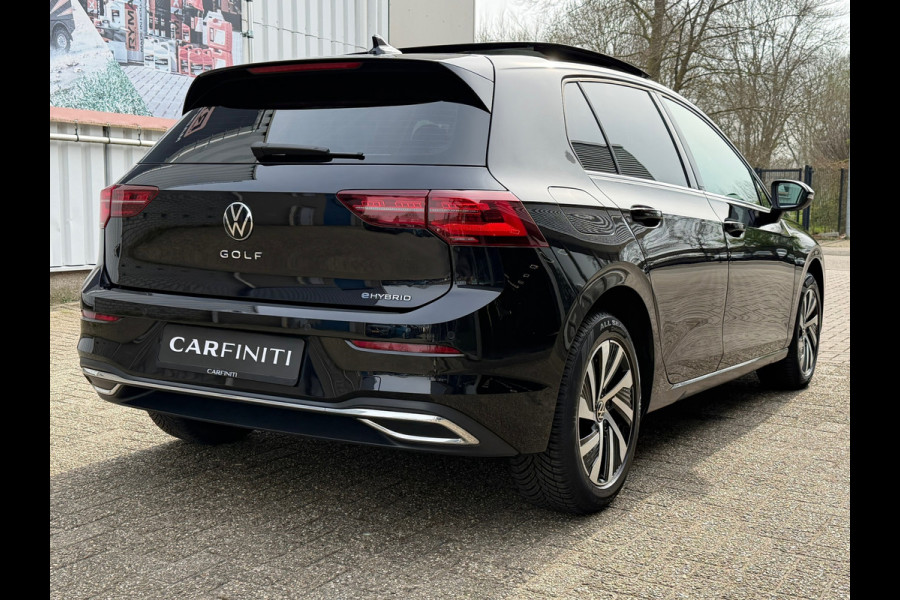 Volkswagen Golf 1.4 eHybrid Style DSG | Panoramadak | Navigatie | Climate | ACC cruise| Memory Seat | 16".
