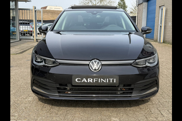 Volkswagen Golf 1.4 eHybrid Style DSG | Panoramadak | Navigatie | Climate | ACC cruise| Memory Seat | 16".