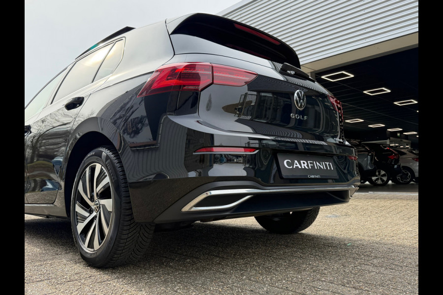 Volkswagen Golf 1.4 eHybrid Style DSG | Panoramadak | Navigatie | Climate | ACC cruise| Memory Seat | 16".