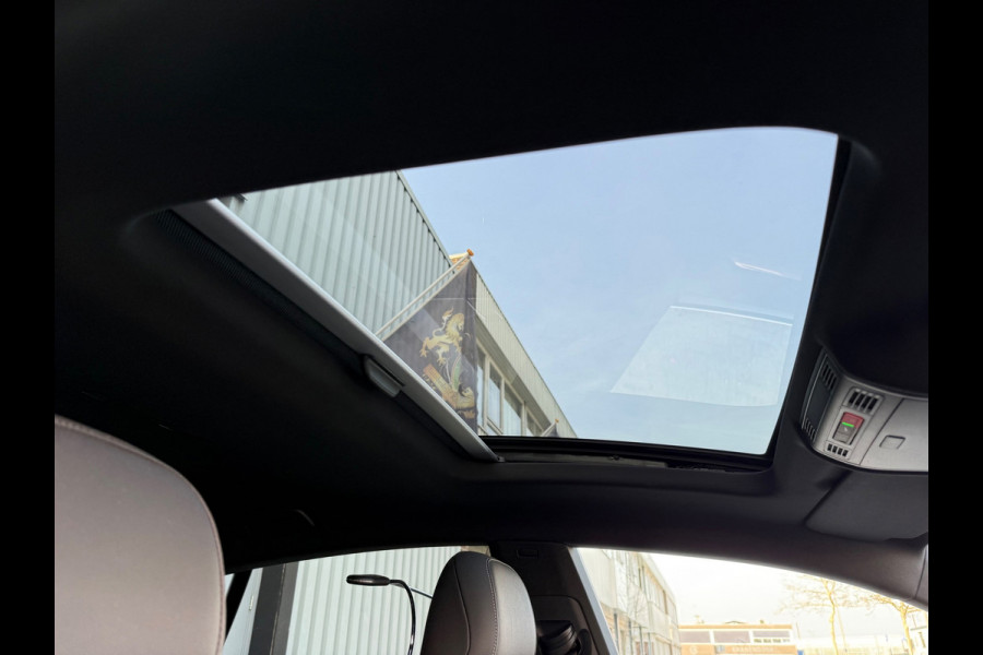 Volkswagen Arteon 2.0 TSI R-Line CAMERA/LMV18/NAVI/LEER/PANO