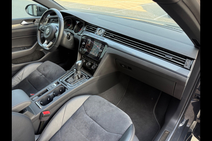 Volkswagen Arteon 2.0 TSI R-Line CAMERA/LMV18/NAVI/LEER/PANO