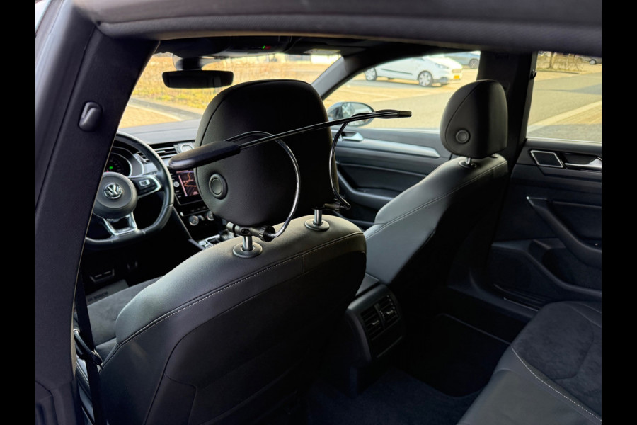 Volkswagen Arteon 2.0 TSI R-Line CAMERA/LMV18/NAVI/LEER/PANO
