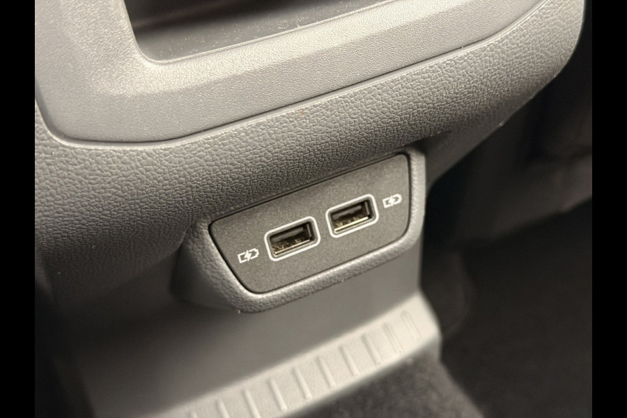 Volkswagen T-Cross 1.0 TSI DSG LED Camera 18' CarPlay Virtual ACC Stoelverwarming