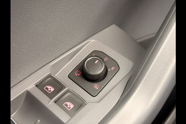 Volkswagen T-Cross 1.0 TSI DSG LED Camera 18' CarPlay Virtual ACC Stoelverwarming