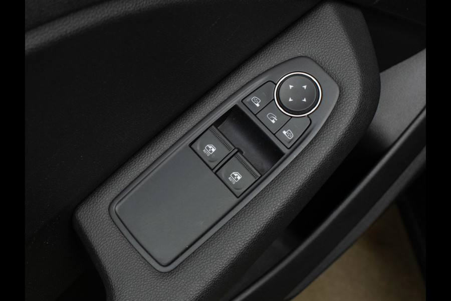 Renault Clio 1.6 E-Tech Hybrid 140 Business Zen Sport (APPLE CARPLAY,NAVI,PDC,CLIMATE,CRUISE,DIGITAL COCKPIT,LED,SPORTSTOELEN)