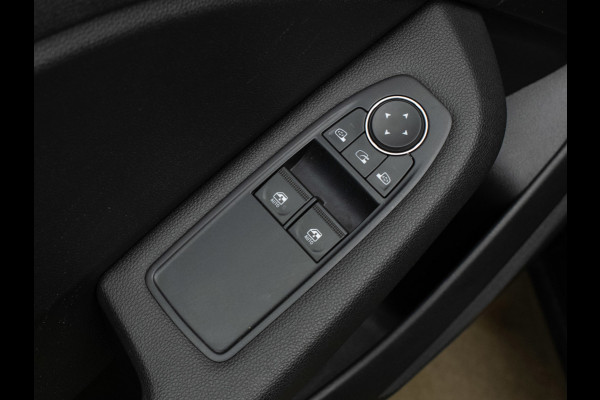 Renault Clio 1.6 E-Tech Hybrid 140 Business Zen Sport (APPLE CARPLAY,NAVI,PDC,CLIMATE,CRUISE,DIGITAL COCKPIT,LED,SPORTSTOELEN)