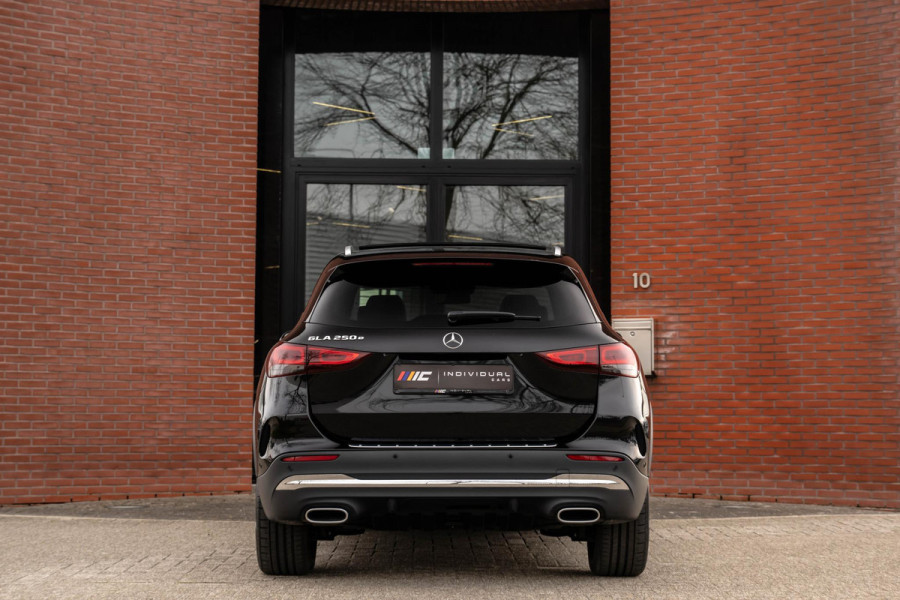 Mercedes-Benz GLA 250 e AMG ACC Stoelventilatie HuD Burmester VOL!!