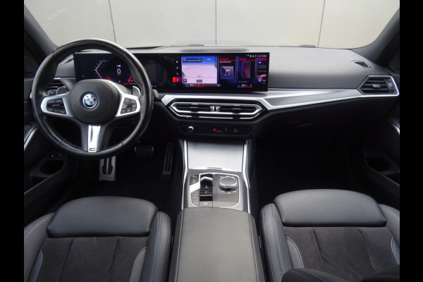 BMW 3 Serie Touring 330e * M-PAKKET * FACELIFT !!