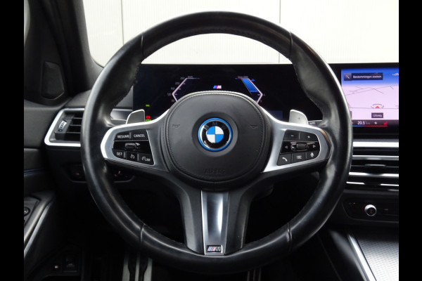 BMW 3 Serie Touring 330e * M-PAKKET * FACELIFT !!