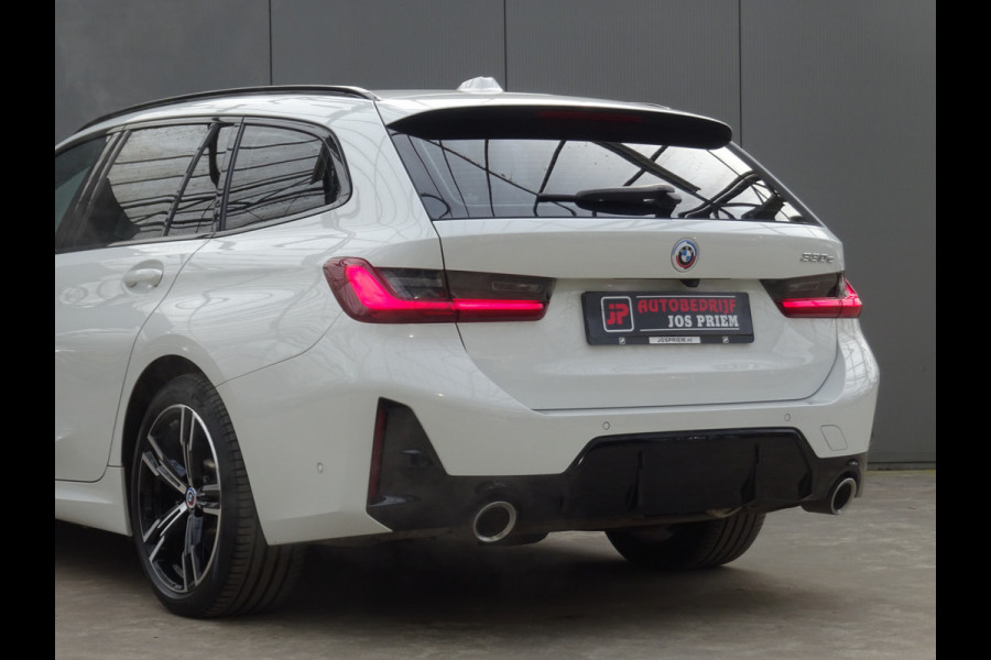 BMW 3 Serie Touring 330e * M-PAKKET * FACELIFT !!