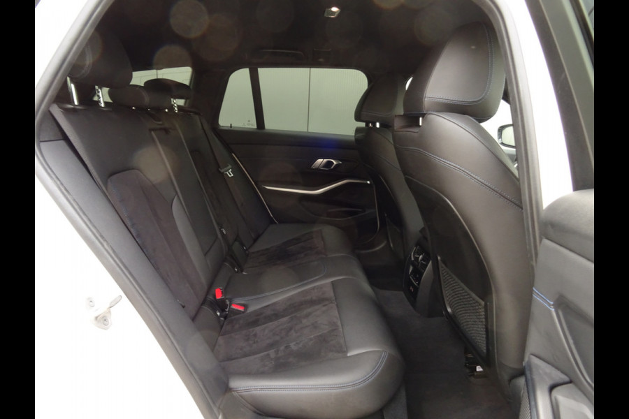 BMW 3 Serie Touring 330e * M-PAKKET * FACELIFT !!