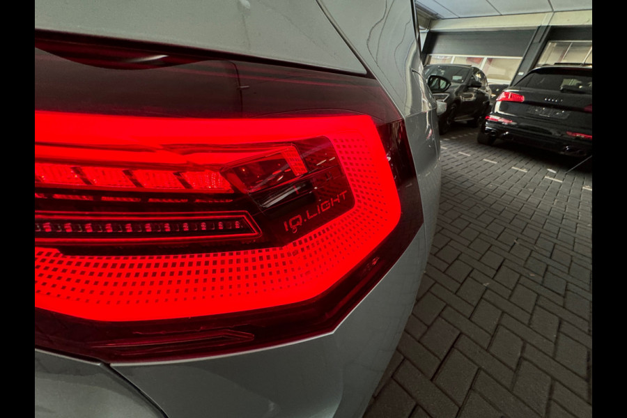 Volkswagen Golf 2.0 TSI GTI Clubsport Pano|Keyles|HuD|H/K|IQ