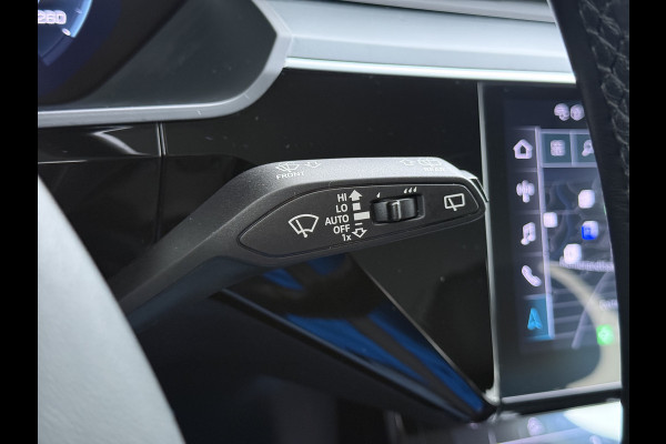 Audi e-tron 55 Quattro 408pk 95kWh SOH 92% Navi Luchtvering LED Ecc Edition Cruise Control Pdc Elek.Achterklep Lmv 19" Virtual Cockpit Led Isofix DAB Bluetooth 1e Eigenaar Origineel Nederlandse Auto Dealeronderhouden