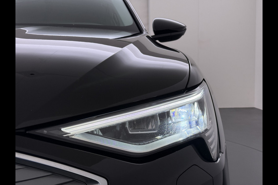 Audi e-tron 55 Quattro 408pk 95kWh SOH 92% Navi Luchtvering LED Ecc Edition Cruise Control Pdc Elek.Achterklep Lmv 19" Virtual Cockpit Led Isofix DAB Bluetooth 1e Eigenaar Origineel Nederlandse Auto Dealeronderhouden
