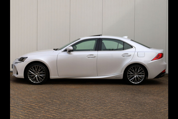 Lexus IS 300h Hybrid Luxury Line | Mark Levinson | Stoelventilatie | Schu