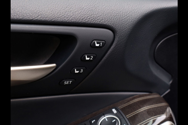 Lexus IS 300h Hybrid Luxury Line | Mark Levinson | Stoelventilatie | Schu