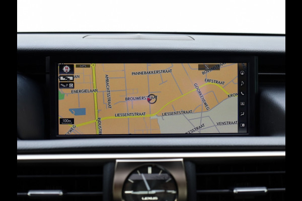 Lexus IS 300h Hybrid Luxury Line | Mark Levinson | Stoelventilatie | Schu