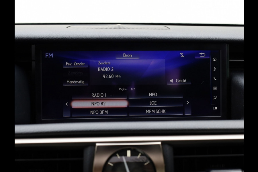 Lexus IS 300h Hybrid Luxury Line | Mark Levinson | Stoelventilatie | Schu