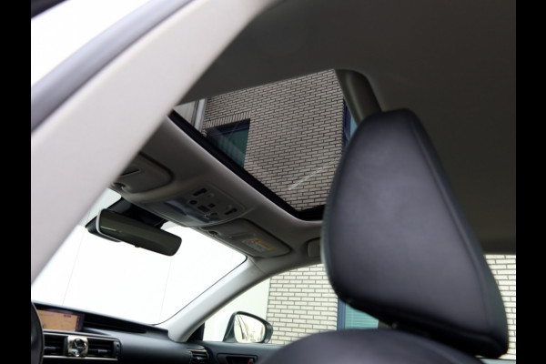 Lexus IS 300h Hybrid Luxury Line | Mark Levinson | Stoelventilatie | Schu