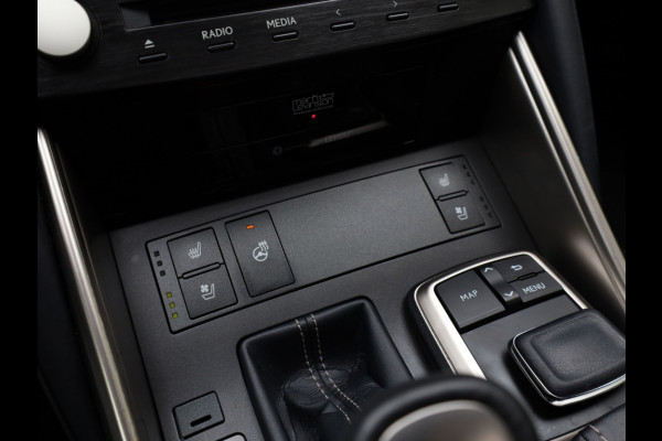 Lexus IS 300h Hybrid Luxury Line | Mark Levinson | Stoelventilatie | Schu