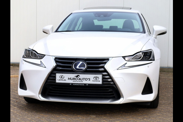 Lexus IS 300h Hybrid Luxury Line | Mark Levinson | Stoelventilatie | Schu
