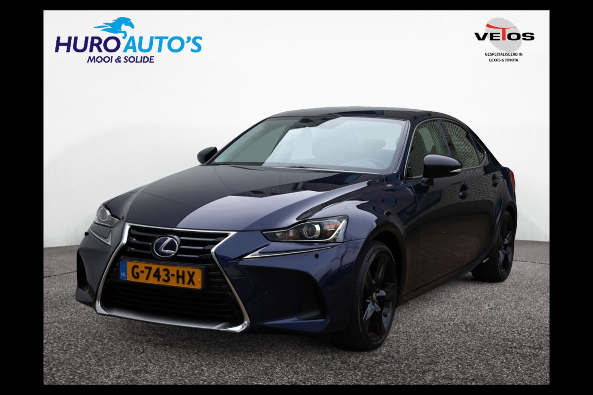 Lexus IS 300h Sport Edition | Stoelverwarming | Parkeersensoren | NL-Auto