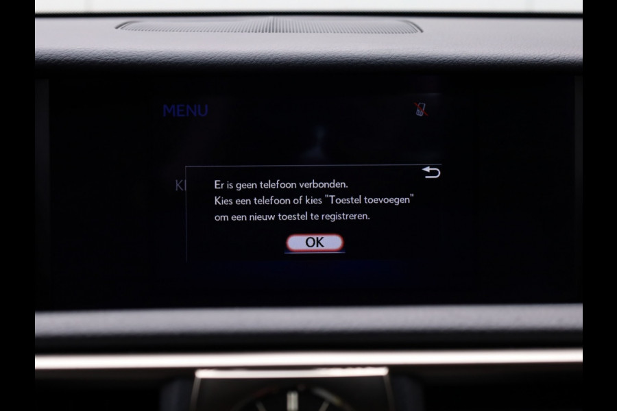 Lexus IS 300h Sport Edition | Stoelverwarming | Parkeersensoren | NL-Auto