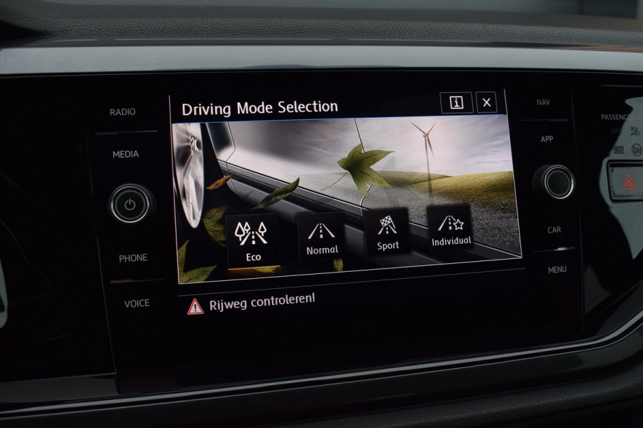 Volkswagen Polo 1.0 TSI 116pk DSG R-line | Pano | Virtual | LED | Camera