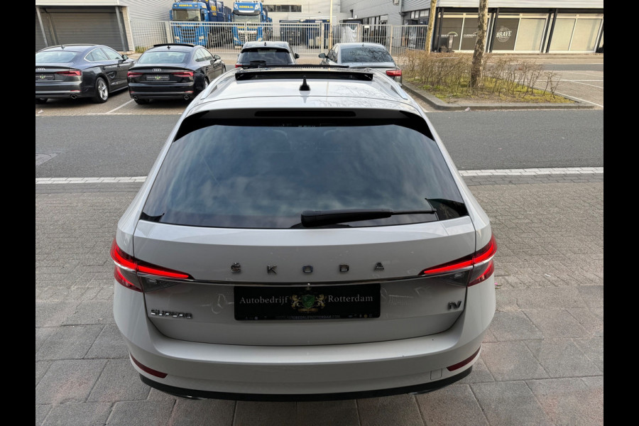 Škoda Superb Combi 1.4 TSI iV CAM/LMV19/NAVI/LEER/VIRTU/PANO