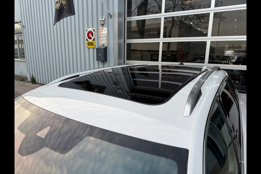 Škoda Superb Combi 1.4 TSI iV CAM/LMV19/NAVI/LEER/VIRTU/PANO