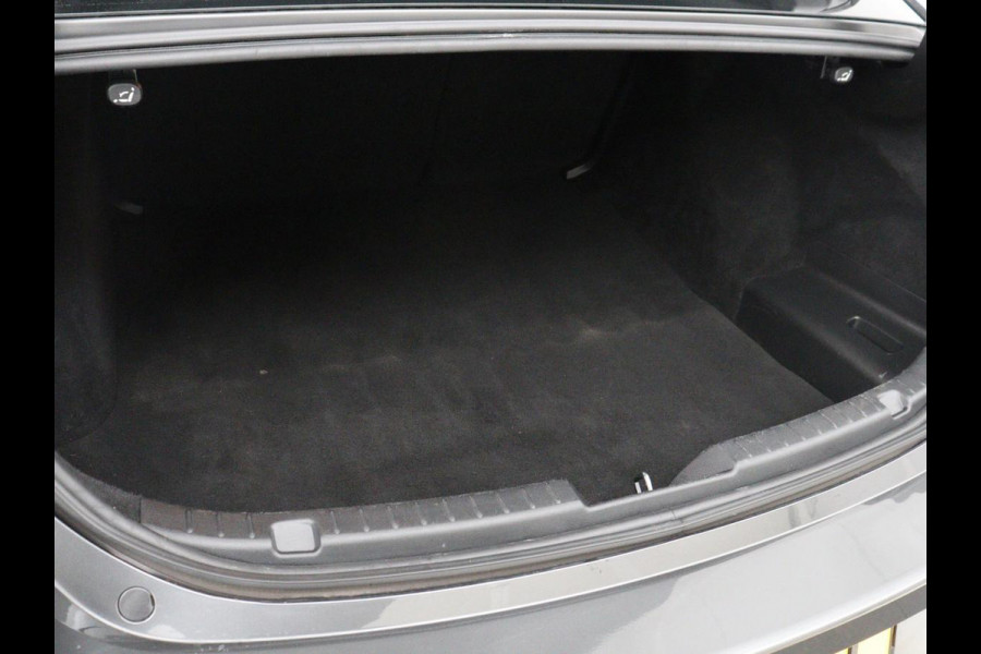 Mazda 3 2.0 e-SkyActiv-X 186 | Carplay | Camera | Stoel & Stuurverwarming | Full LED | Head-up | Adaptive Cruise | Navigatie