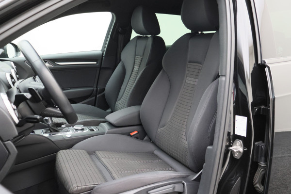 Audi A3 Sportback 1.4 e-tron Sport Pro Line plus S Line Virtual Cockpit, Navigatie, Camera, Keyless, LED, 18"