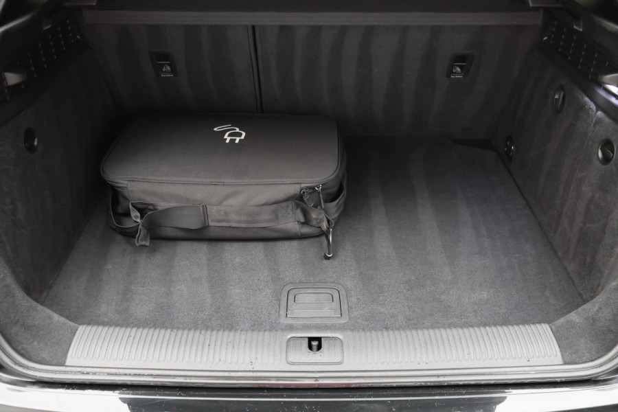 Audi A3 Sportback 1.4 e-tron Sport Pro Line plus S Line Virtual Cockpit, Navigatie, Camera, Keyless, LED, 18"