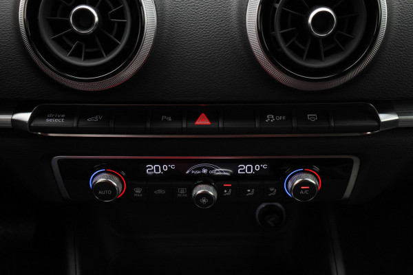 Audi A3 Sportback 1.4 e-tron Sport Pro Line plus S Line Virtual Cockpit, Navigatie, Camera, Keyless, LED, 18"