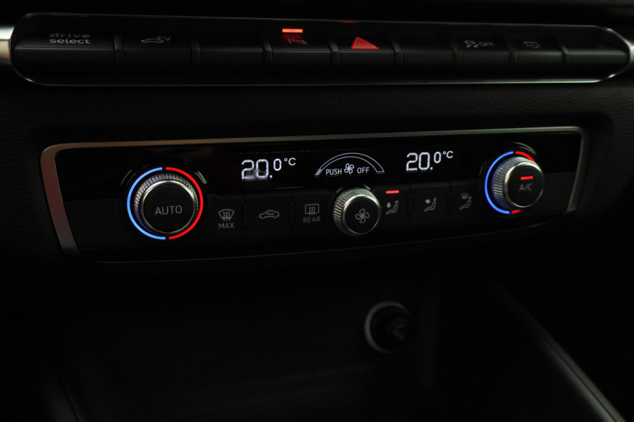 Audi A3 Sportback 1.4 e-tron Sport Pro Line plus S Line Virtual Cockpit, Navigatie, Camera, Keyless, LED, 18"