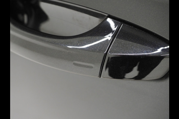 Škoda Superb Combi 1.4 TSI iV Laurin & Klement | Leder | Trekhaak | Canton | Adaptive Cruise | Keyless | Sfeerlicht | Memory | Carplay