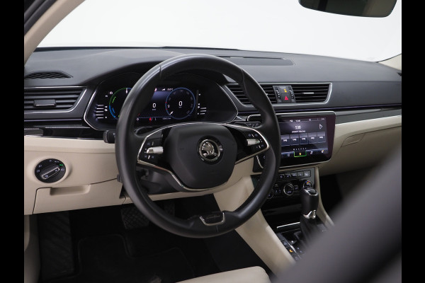 Škoda Superb Combi 1.4 TSI iV Laurin & Klement | Leder | Trekhaak | Canton | Adaptive Cruise | Keyless | Sfeerlicht | Memory | Carplay