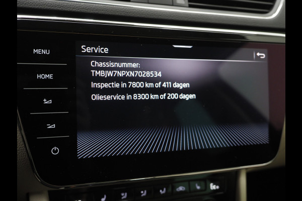 Škoda Superb Combi 1.4 TSI iV Laurin & Klement | Leder | Trekhaak | Canton | Adaptive Cruise | Keyless | Sfeerlicht | Memory | Carplay