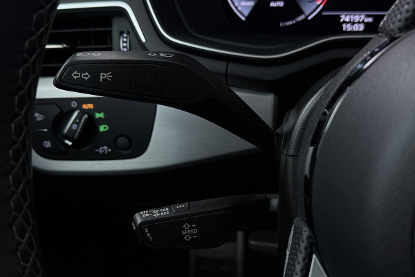 Audi A4 Avant 35 TFSI S edition 3x S-Line(NL-Auto, Dealer OnderH, Panorama, Navi, Carplay, StoelV, Digitale Dash, Cruise Con, Etc)