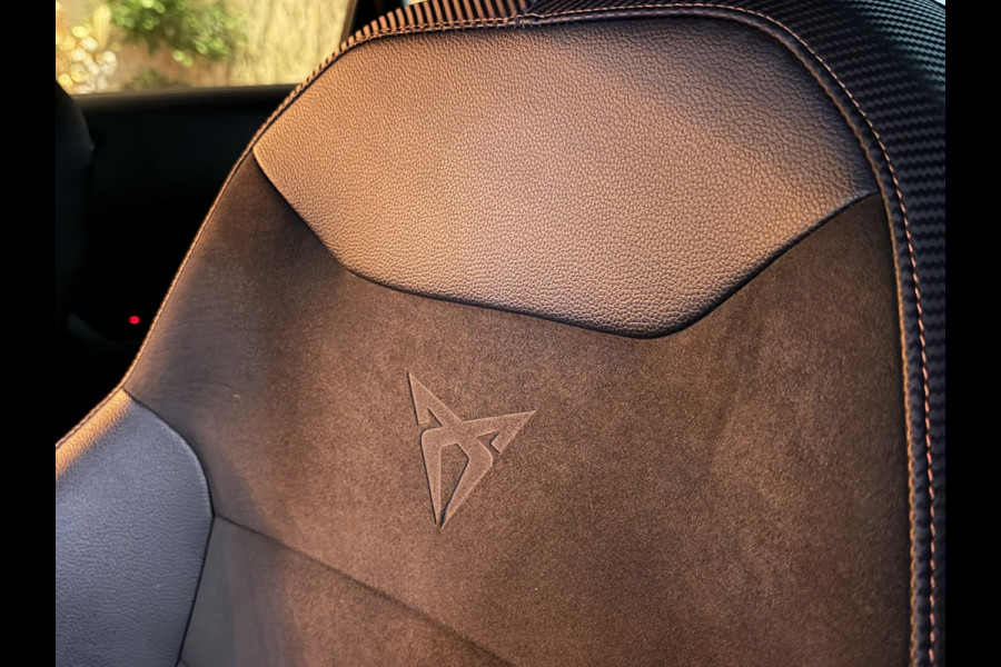 CUPRA Ateca 2.0 TSI 4DRIVE Garantie Elek Trekhaak Carplay 360 Camera Beats Elek Achterklep Keyless ACC StoelVW Led Dab Rijklaar