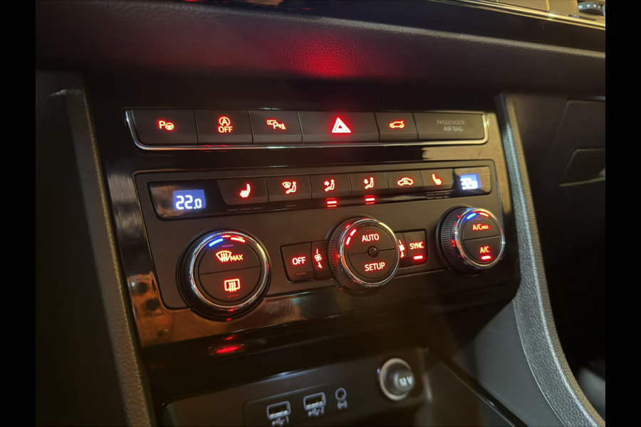 CUPRA Ateca 2.0 TSI 4DRIVE Garantie Elek Trekhaak Carplay 360 Camera Beats Elek Achterklep Keyless ACC StoelVW Led Dab Rijklaar